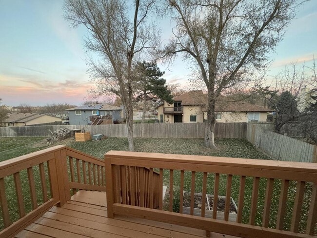Building Photo - 2107 Queen Dr
