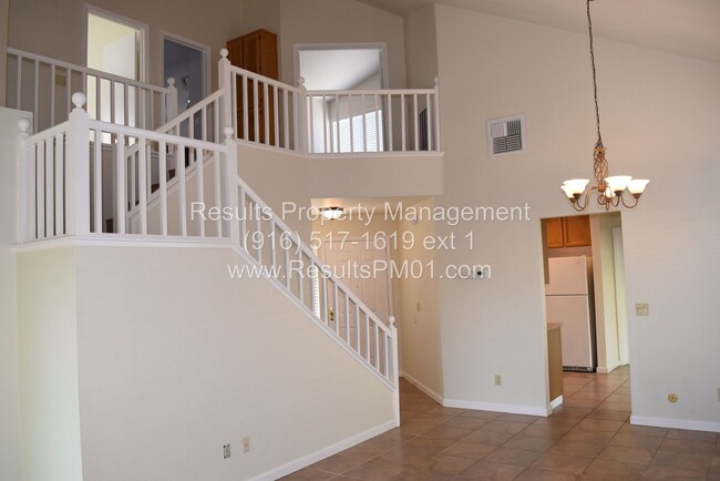 Building Photo - 4 Bedroom Rocklin Gem! Pet Friendly! Comin...