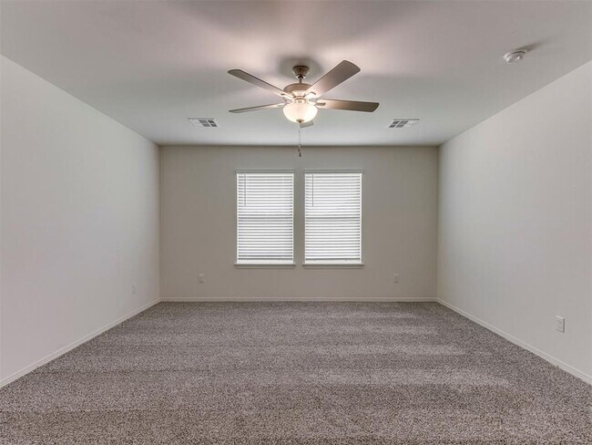 Building Photo - 10653 SW 18th St
