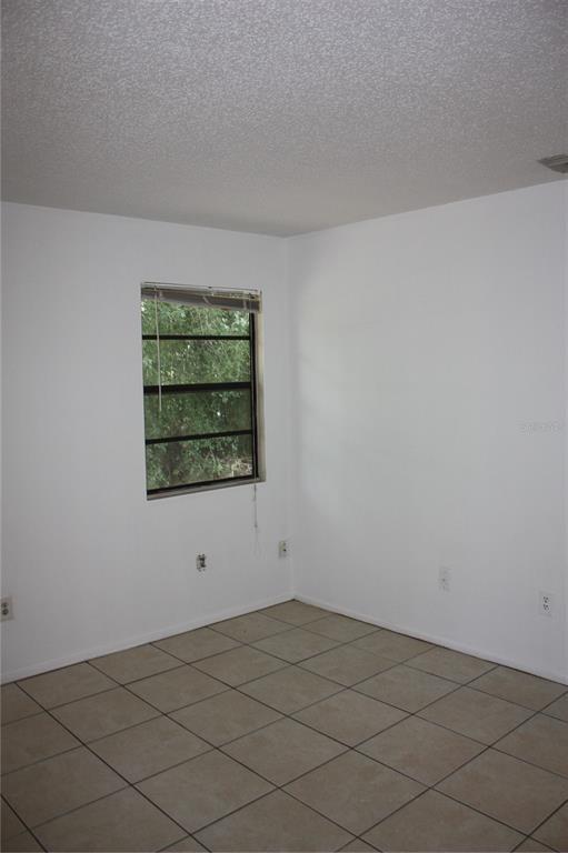 Building Photo - 7965 W Fern Pl