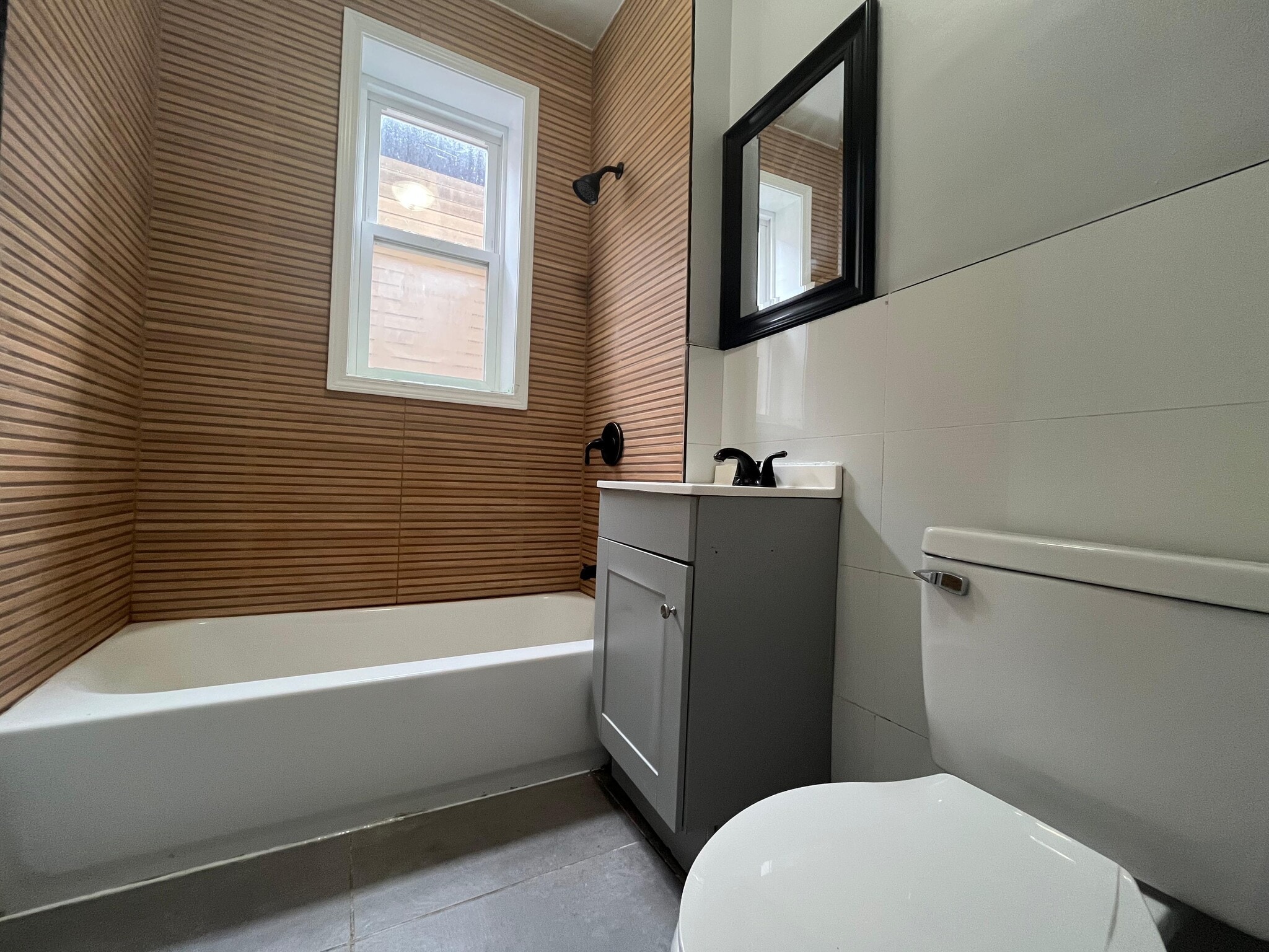 Building Photo - 937 Pavonia Ave