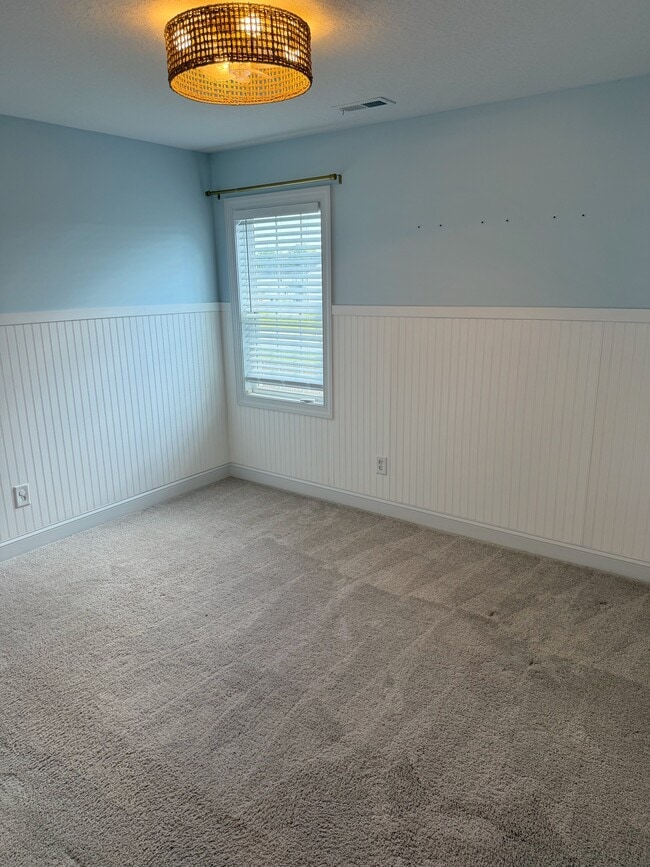 Building Photo - 734 Hope Dexter Dr