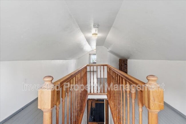Building Photo - 3077 Benton St