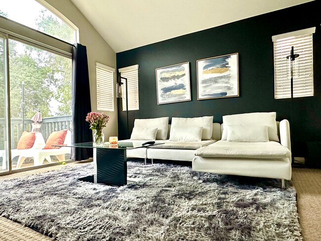 living room2 - 44 Dianthus