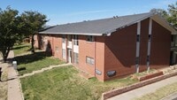 Building Photo - Kentwood Apartments