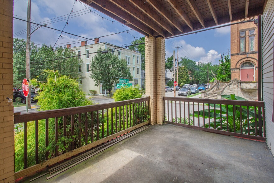 Building Photo - 201 Franklin Ave