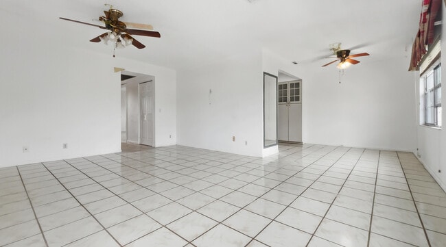 Building Photo - 101 SW 132nd Way