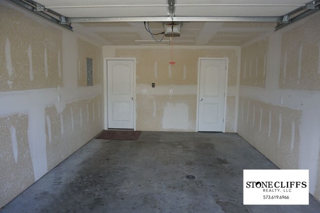 Building Photo - 310 Rylee Cir