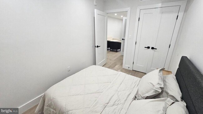 Building Photo - 3923 14th St NW