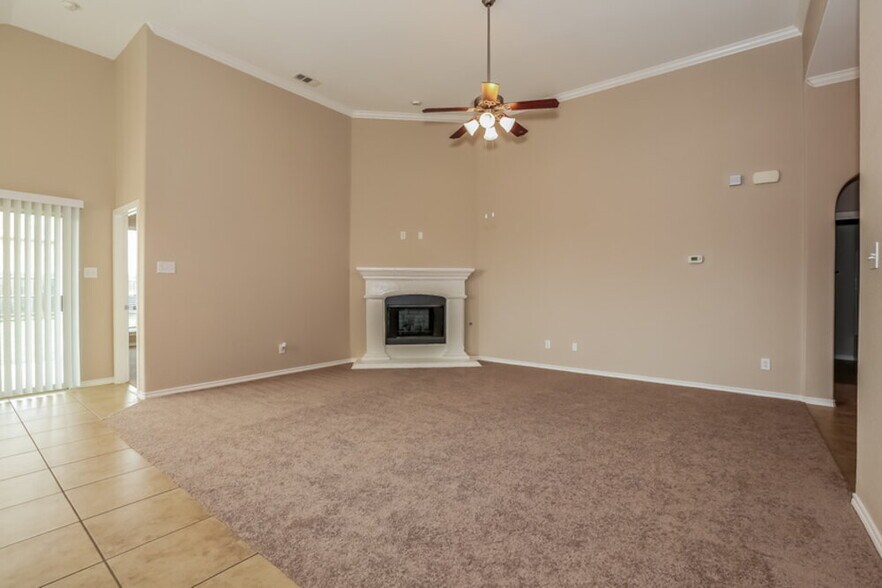 Building Photo - 6137 Kristen Dr
