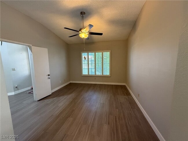 Building Photo - 3157 Capetown Way