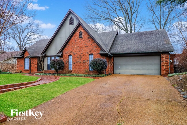 Primary Photo - 3862 Oak Forest Dr