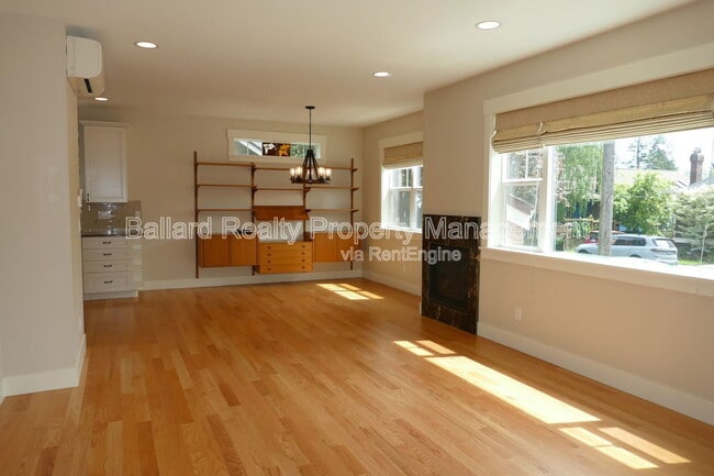Building Photo - 3032 NW 59th St
