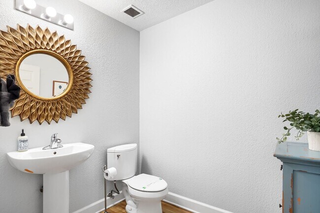 Building Photo - Stylish RiNo Retreat w/ Piano + Workspace