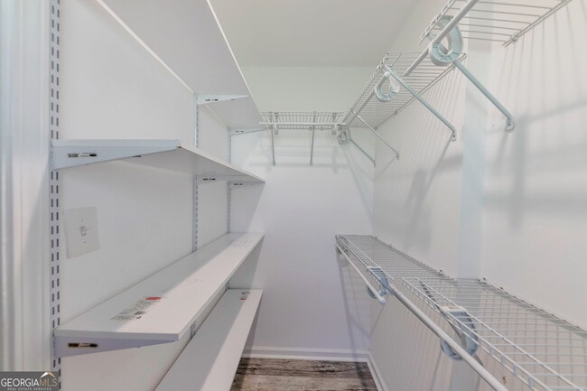 Building Photo - 2764 Veltre Pl SW