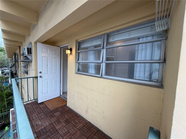 Building Photo - 1245 Pennsylvania Ave