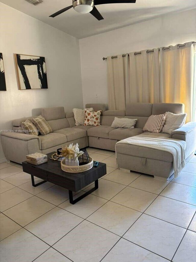 Building Photo - 16487 SW 56th Terrace