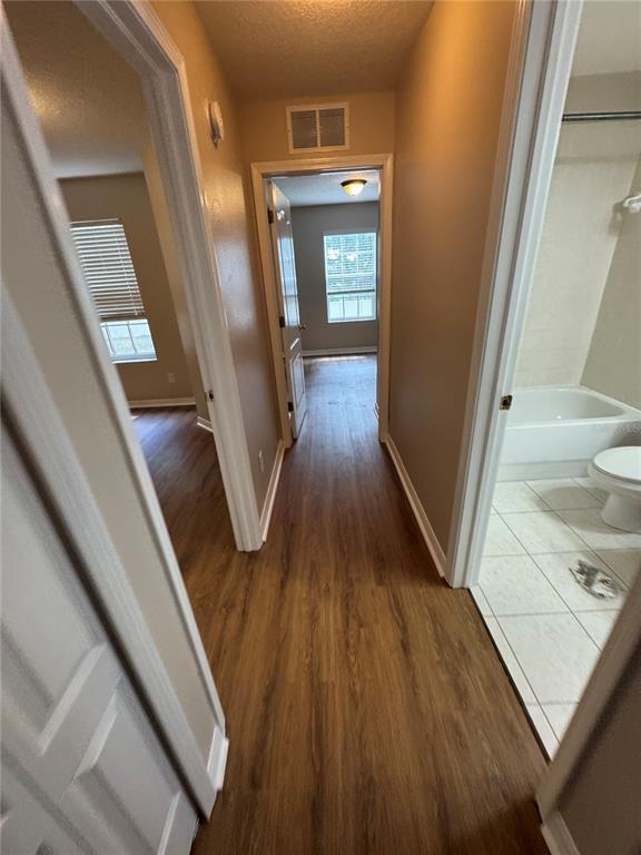 Building Photo - 10625 Shady Falls Ct