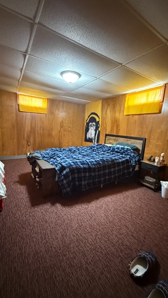 Building Photo - 1601 N Oak St