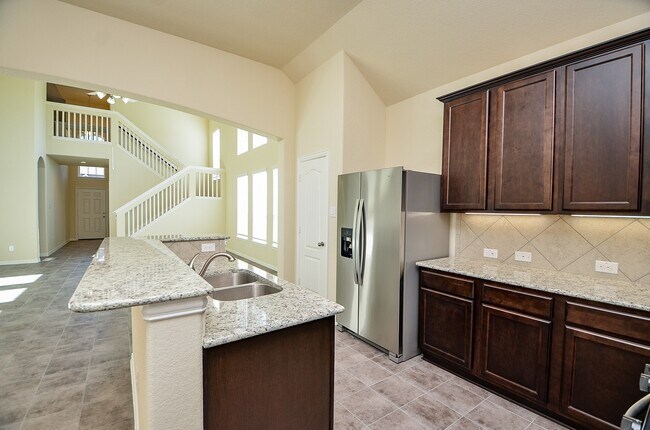 Building Photo - 5118 Brookshire Pass Dr