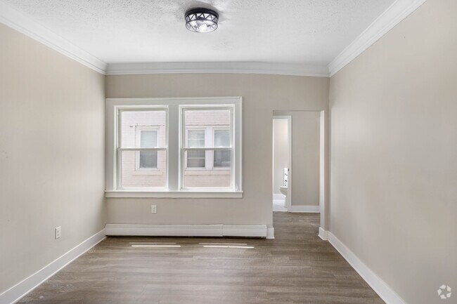2BD, 1BA - 716SF - Living Room - Archwood Manor