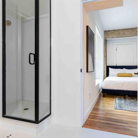 Building Photo - 3721 N Hall St