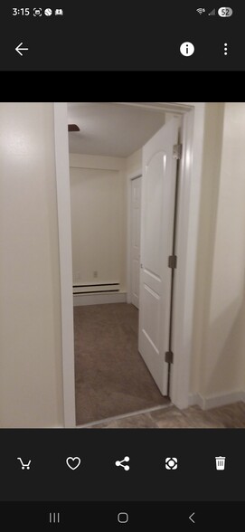 Bedroom - 49 Green Ave
