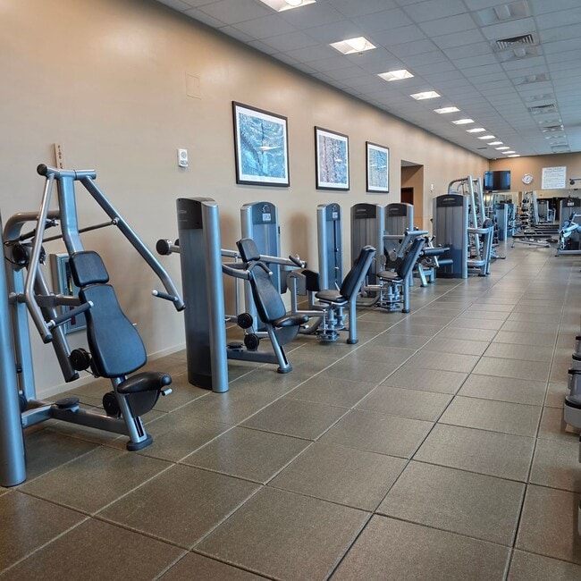 Building Photo - Capital Place One Bedroom Condo