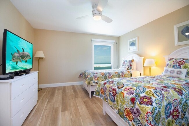Building Photo - 440 S Gulfview Blvd