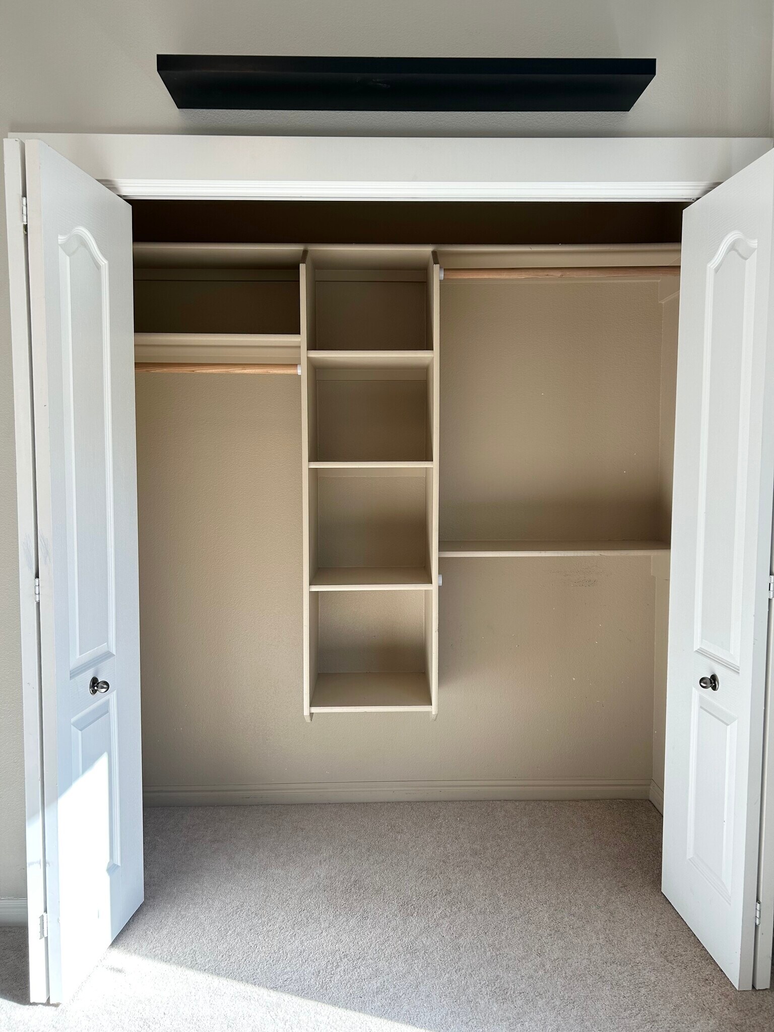 Building Photo - 5535 N Lolo Pass Ave