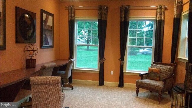 Building Photo - 435 Timberlake Dr