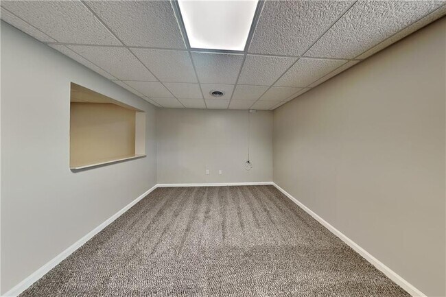 Building Photo - 4011 Cinnamon Fern Ln