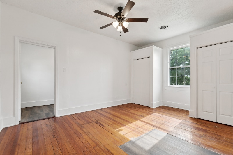 Building Photo - 1617 Duels St