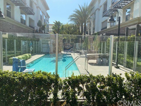 Building Photo - 524 S Anaheim Blvd