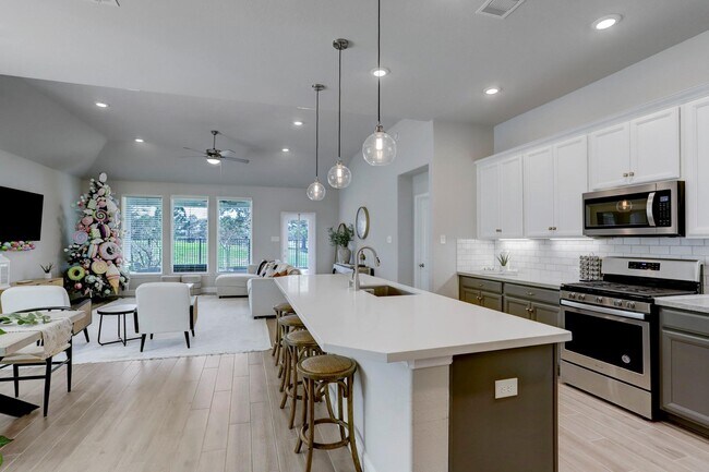 Building Photo - 11627 Tranquility Summit Dr