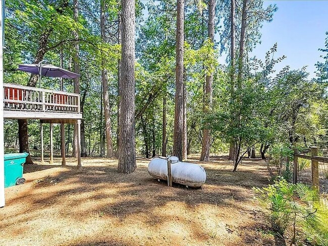 Building Photo - Craftsman Retreat in Camino – Updated 4BR Home on Quiet Lot!