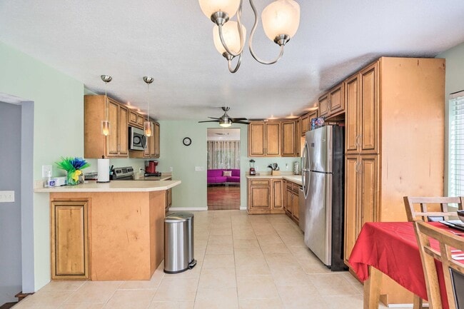 Building Photo - 6851 Nebraska Ave