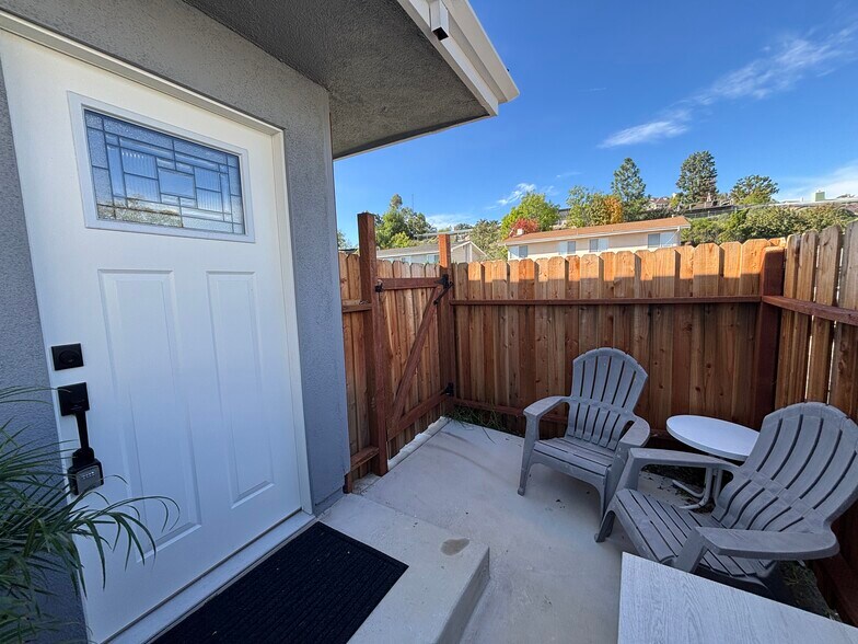 Building Photo - 6038 Maury Ave