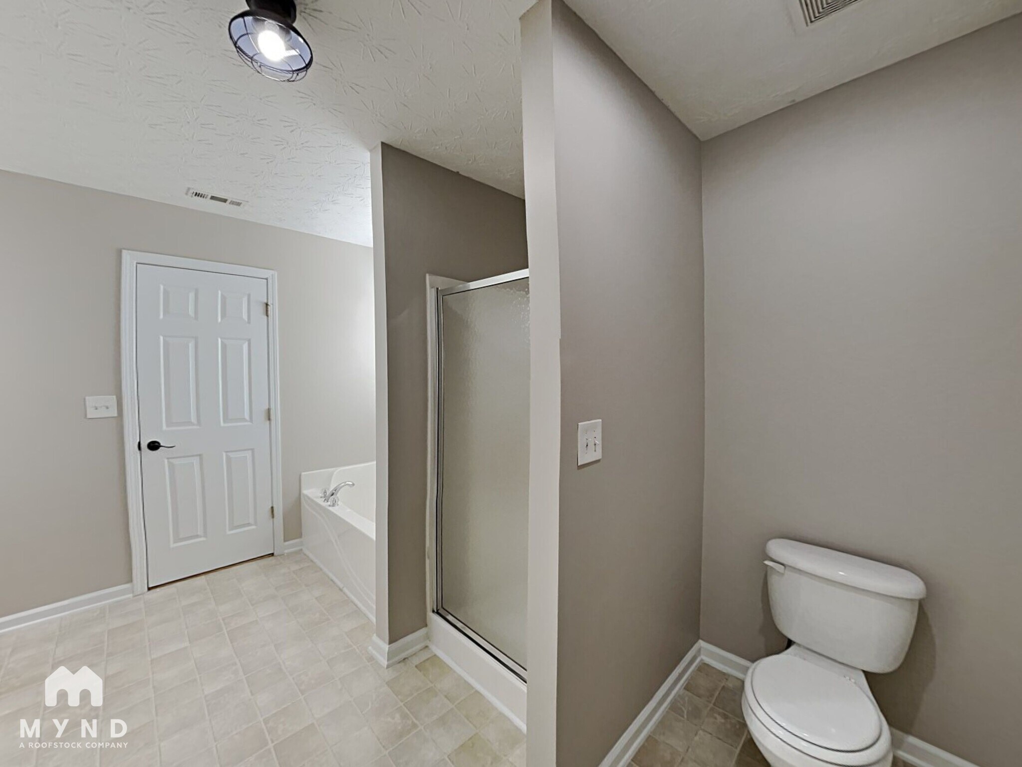 Building Photo - 308 Nunnally Dr