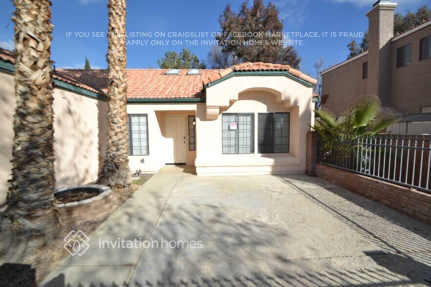 Building Photo - 44226 Halcom Ave