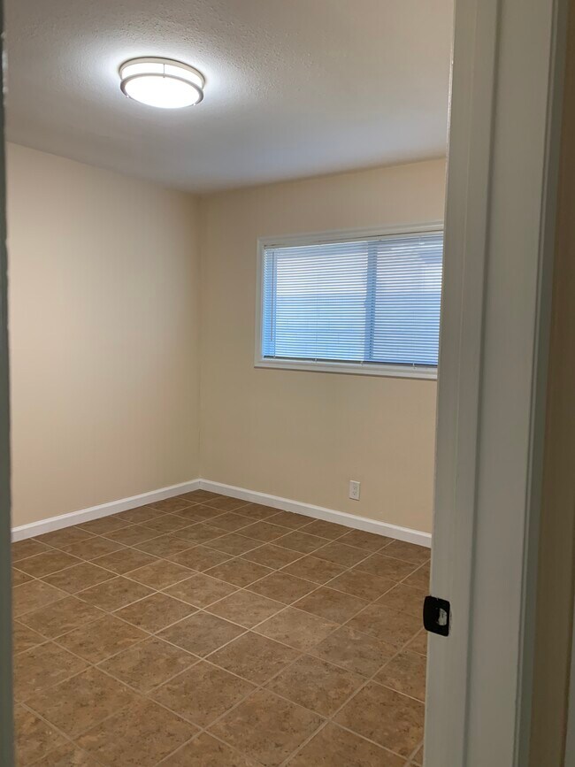 Building Photo - 5535 Danny Avenue