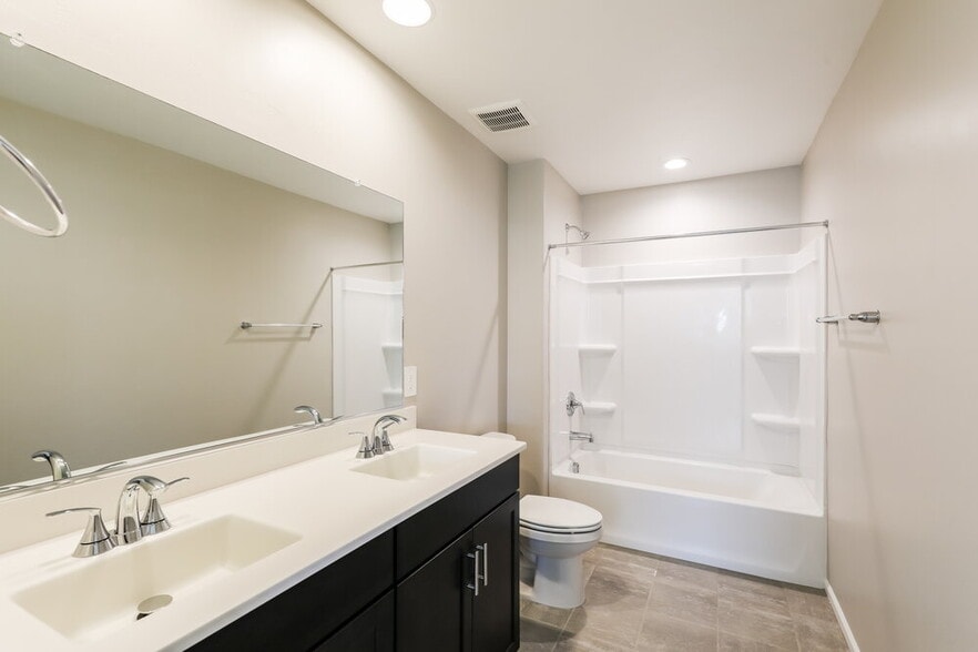 Building Photo - 12705 E Caden Dr