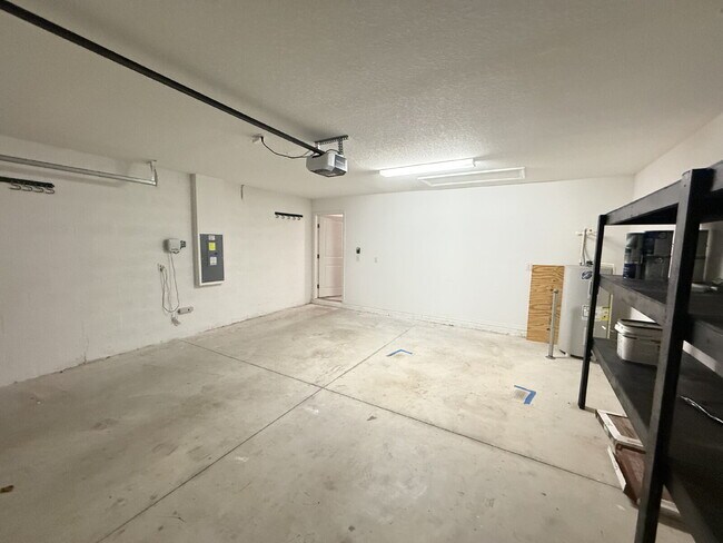 Building Photo - 14906 Imperial Purple Ln