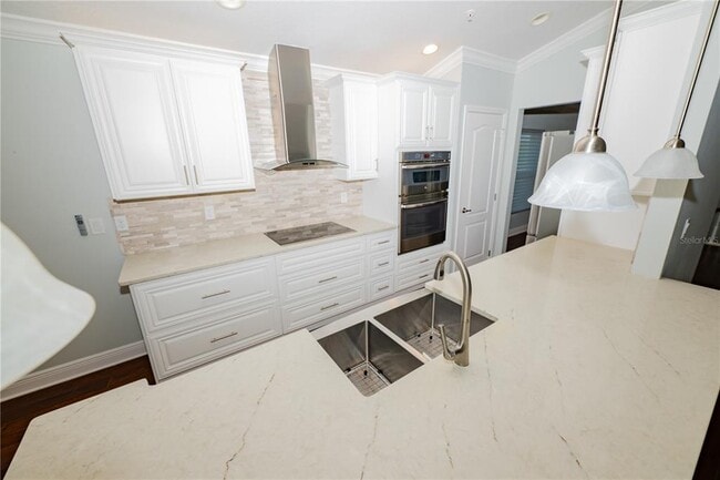 Building Photo - 8301 Foster Dr