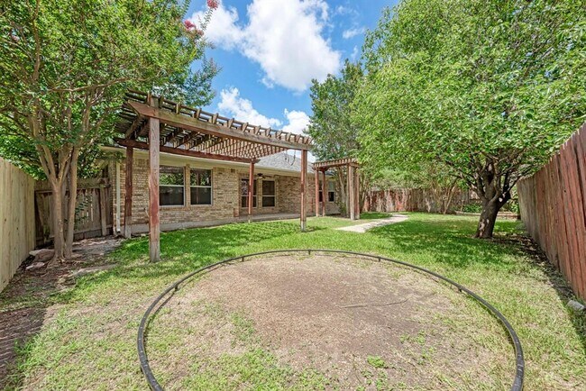 Building Photo - 18308 Shallow Pool Dr