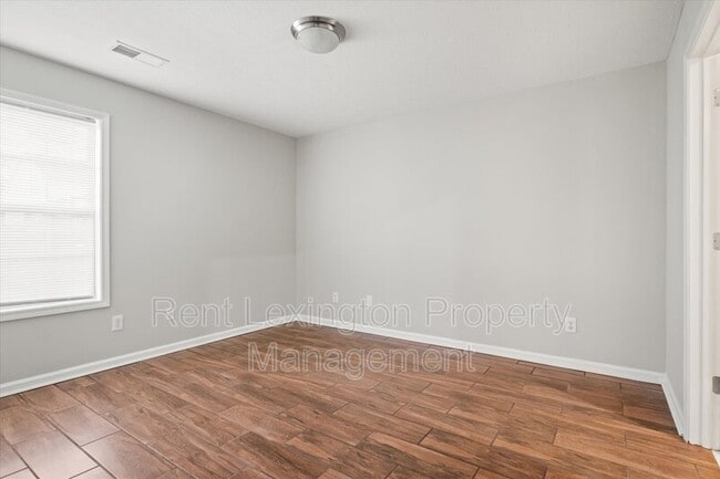 Building Photo - 114 Grisham Dr