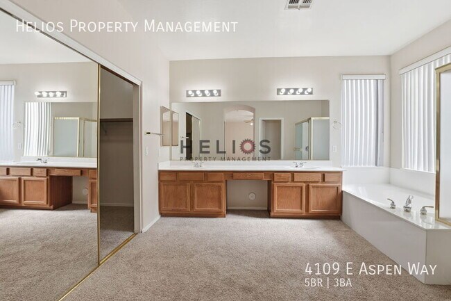 Building Photo - 4109 E Aspen Way