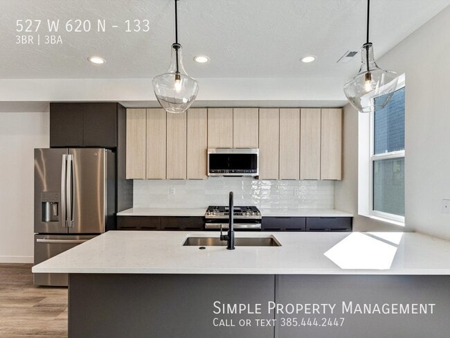 Building Photo - 527 W 620 N