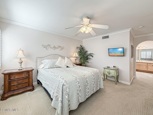 Building Photo - 29717 Strawberry Hill Dr