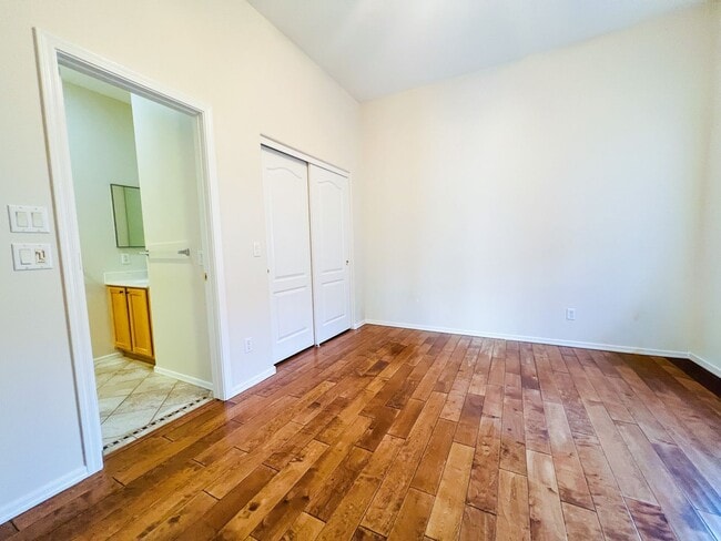 Building Photo - TOWNHOME - CORNVILLE - 55+ COMMUNITY INTHE VILLAS AT VERDE SANTA FE